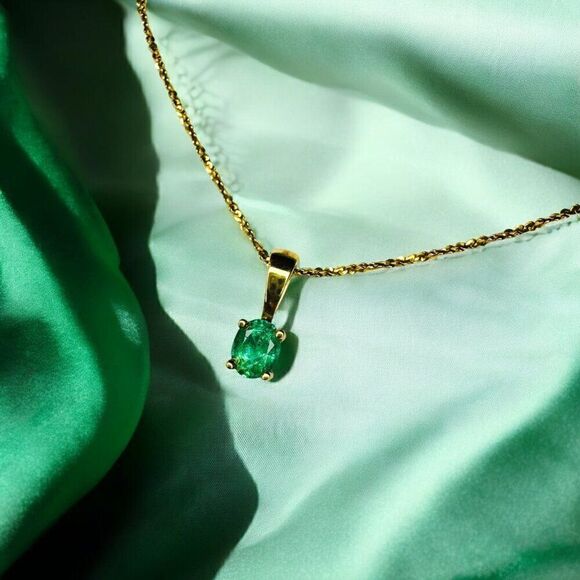18k Gold Natural Colombian Emerald Necklace 16" Oval Cut 1/3 CTTW Solitaire 2.1g - Picture 11 of 16